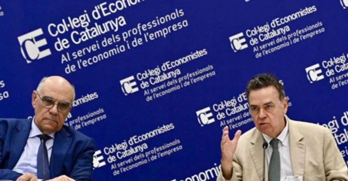 Antonio Llardén en el Colegio de Economistas de Cataluña