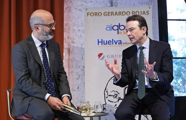 Arturo Gonzalo and Javier Ronchel at the Gerardo Rojas Forum