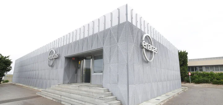 Exterior of the Enagás Metrology and Innovation Center, Zaragoza