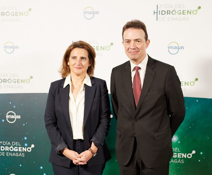 The Third Vice-President of the Government and the Enagás CEO at the 2nd Enagás Hydrogen Day