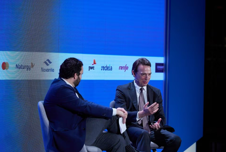 Enagás CEO during his speech at an event