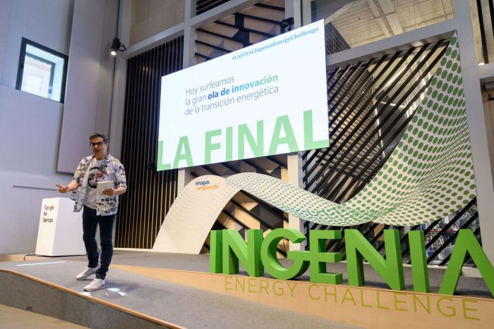 Presentador de LA FINAL: Ingenia Energy Challenge