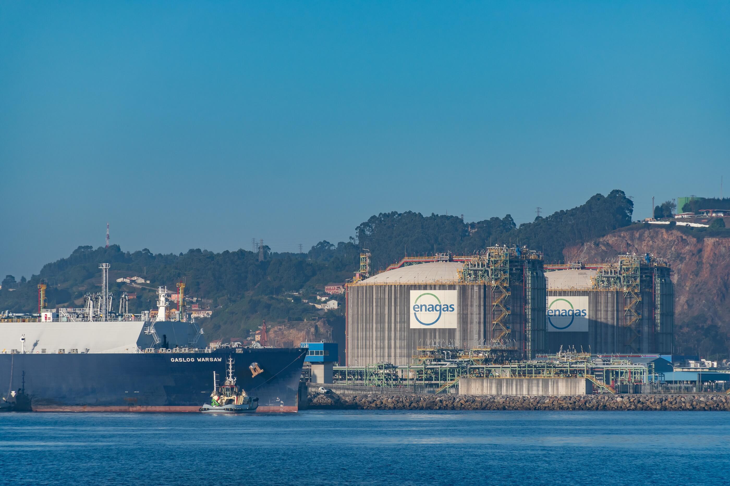 Gaslog Warsaw vessel at El Musel Terminal