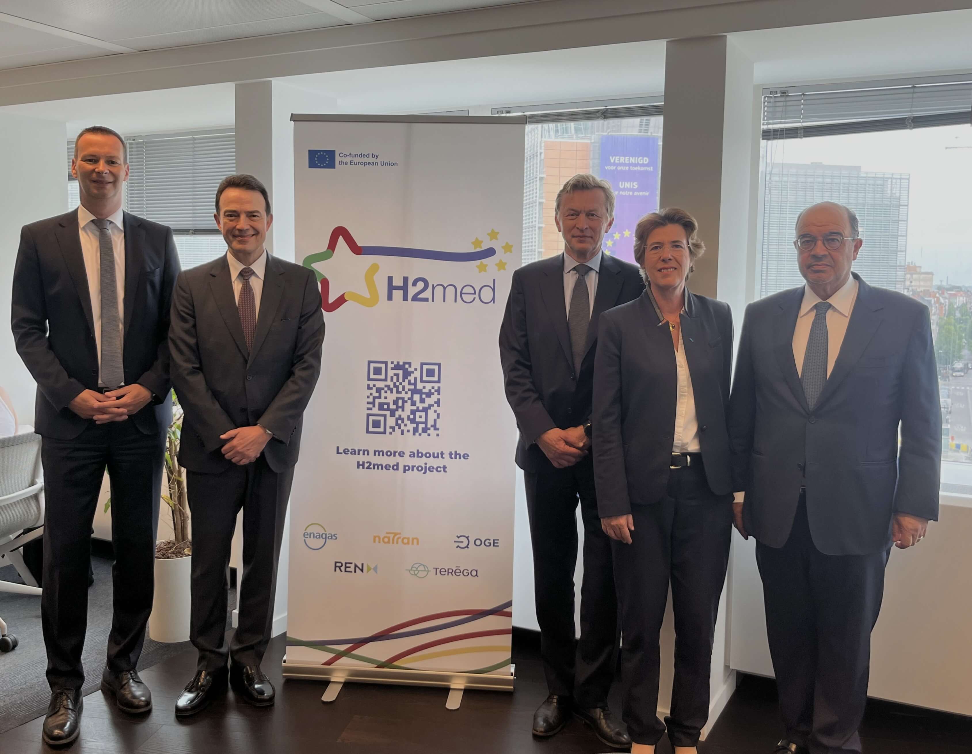 Arturo Gonzalo con los CEOs del consorcio del corredor europeo H2med