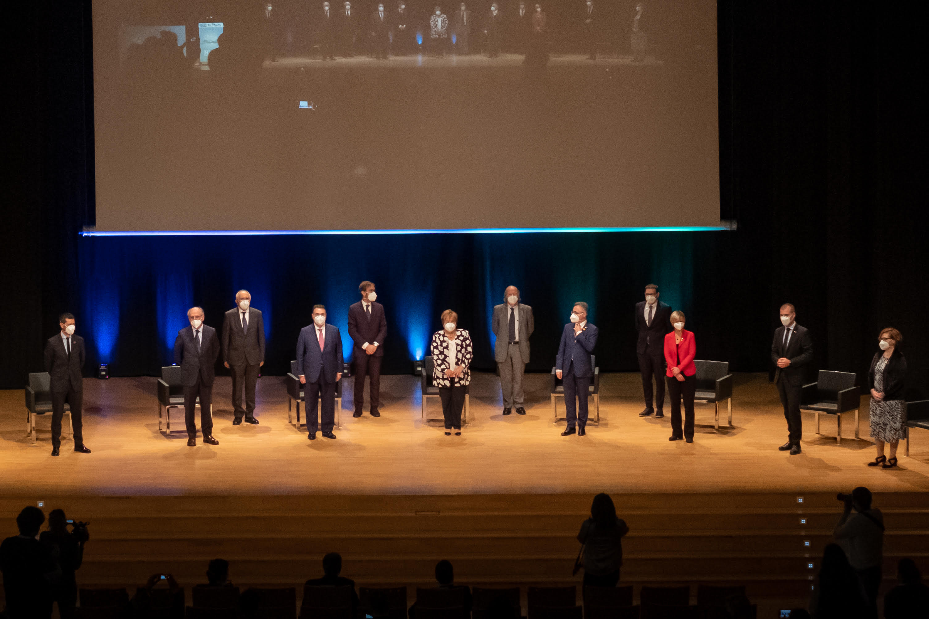 Antonio Llardén con otros directivos en el acto de presentación del Valle de Hidrógeno de Cataluña