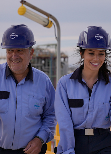 Workers of Enagás at a terminal