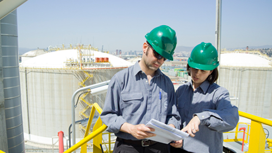 Employees at Enagás infrastructure
