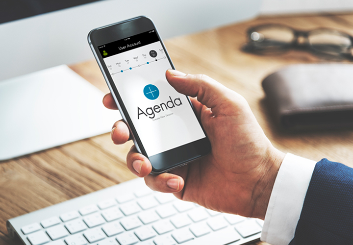 Móvil mostrando la app Agenda del inversor