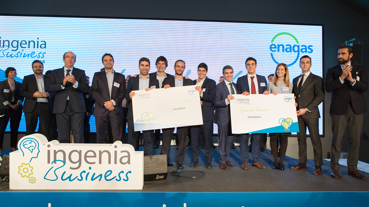 Foto de entrega de premios Ingenia